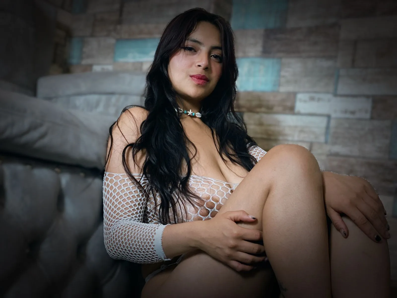 Live sex webcam photo for PettryNany #7770352