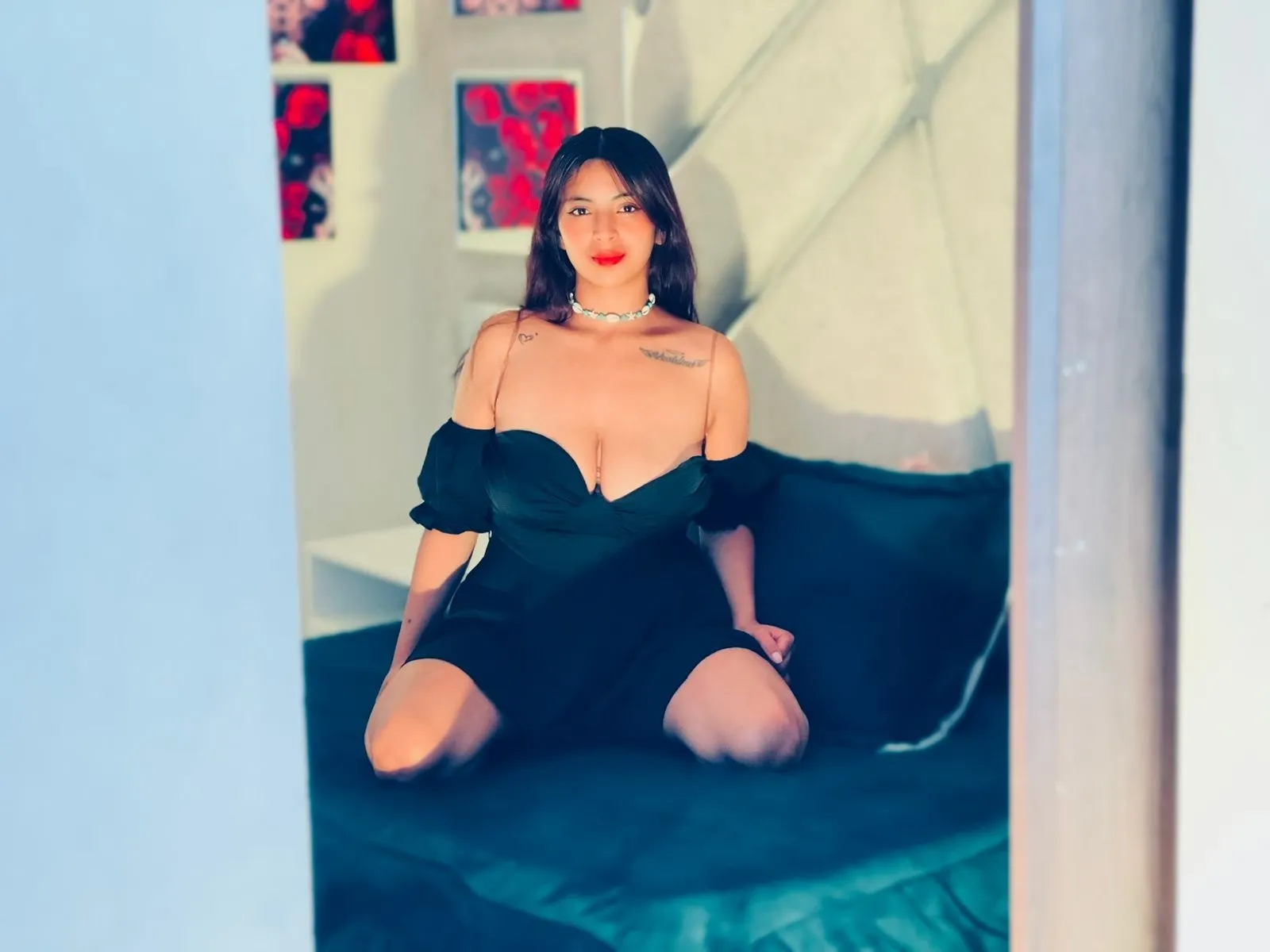 Live sex webcam photo for PettryNany #7770365