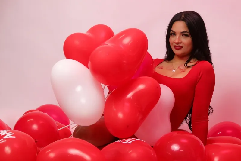 Live sex webcam photo for AvrilFerer #5579444