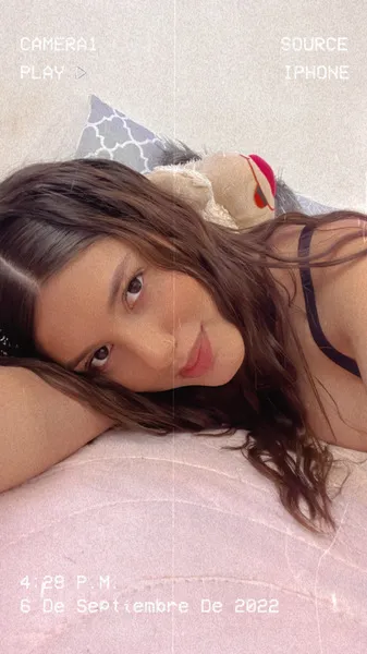 Live sex webcam photo for EmiliSanders #5609749