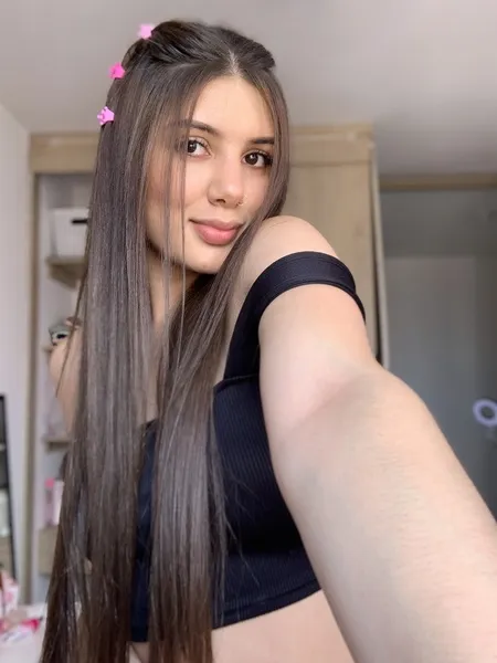 Live sex webcam photo for EmiliSanders #5609748