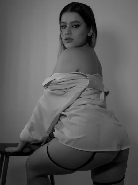 Live sex webcam photo for KimSumer #5638596