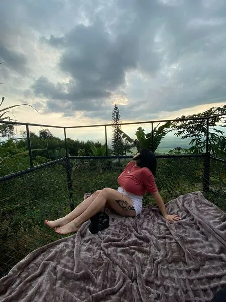 Live sex webcam photo for OrianaGuzman #5569442