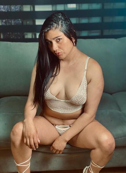 Live sex webcam photo for estefanilopez19 #6167538