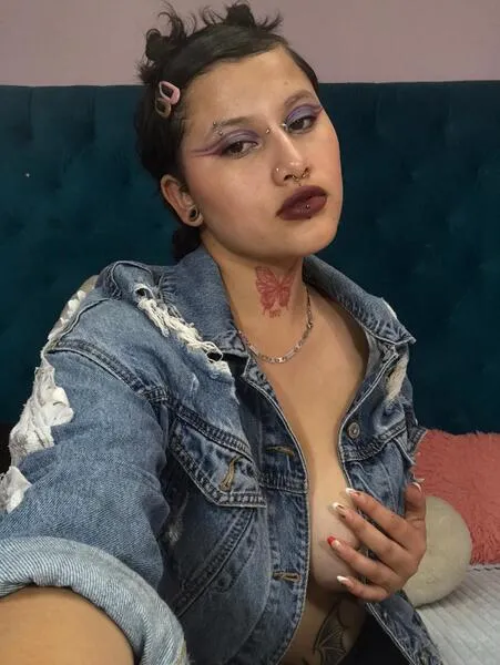 Live sex webcam photo for TrappEepa #6207591