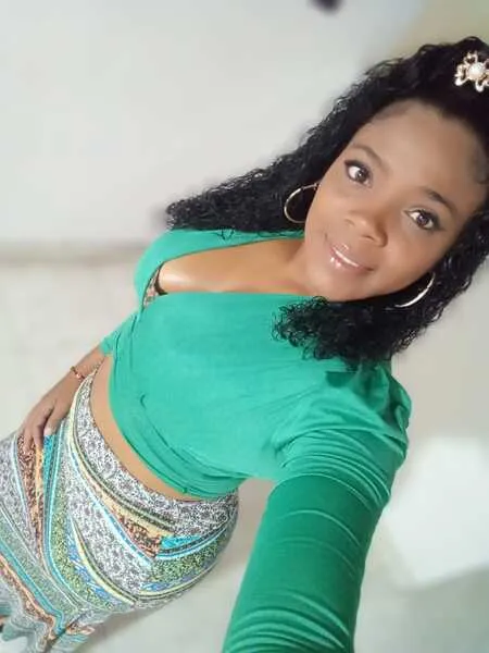 Live sex webcam photo for HillaryLopez #5613931