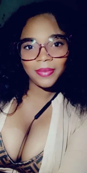 Live sex webcam photo for HillaryLopez #5613923