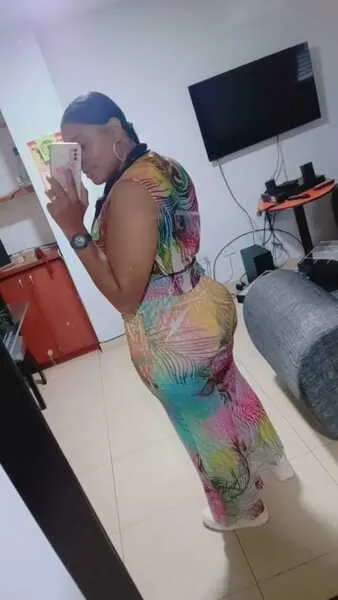 Live sex webcam photo for HillaryLopez #5613920