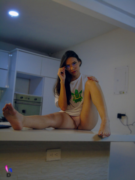 Live sex webcam photo for OliveClark #5611500