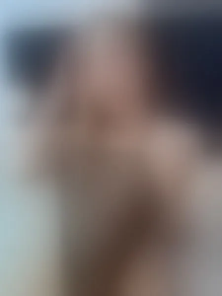 Live sex webcam photo for MollyCruzz #7835043