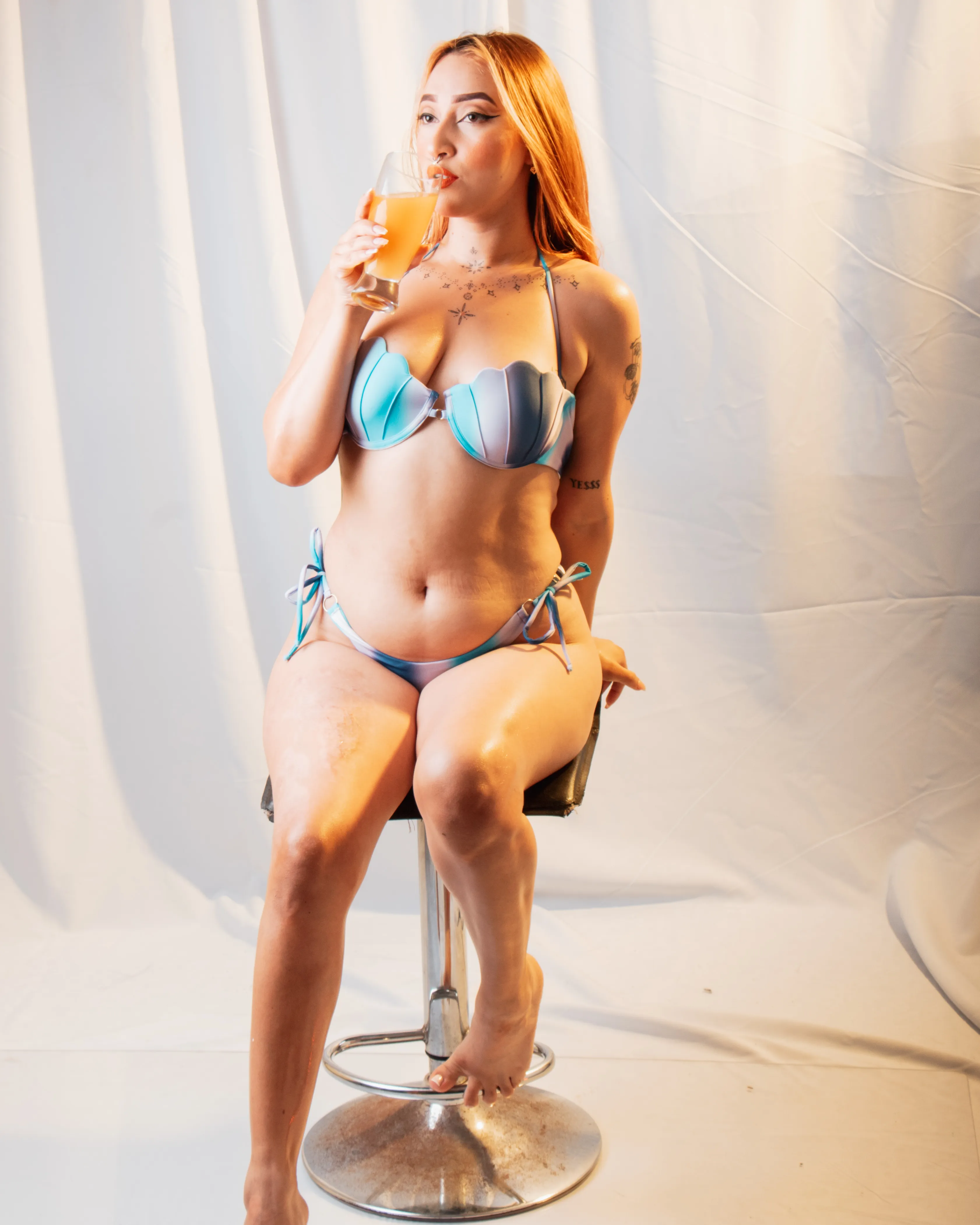Live sex webcam photo for MollyCruzz #7834977