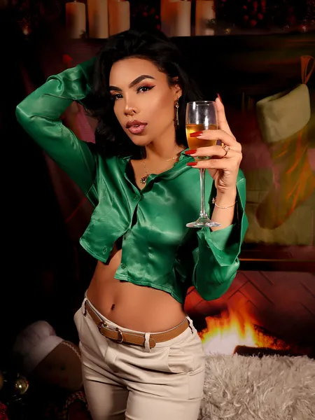Live sex webcam photo for GraceDenver #6079232