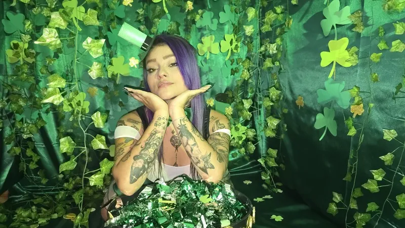 Live sex webcam photo for ChloeAllennn #6950047