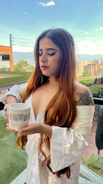 Live sex webcam photo for MartinaConorr #6049798