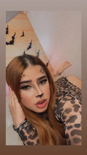 Live sex webcam photo for MartinaConorr #6893654