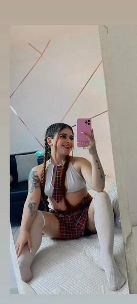 Live sex webcam photo for MartinaConorr #5897971