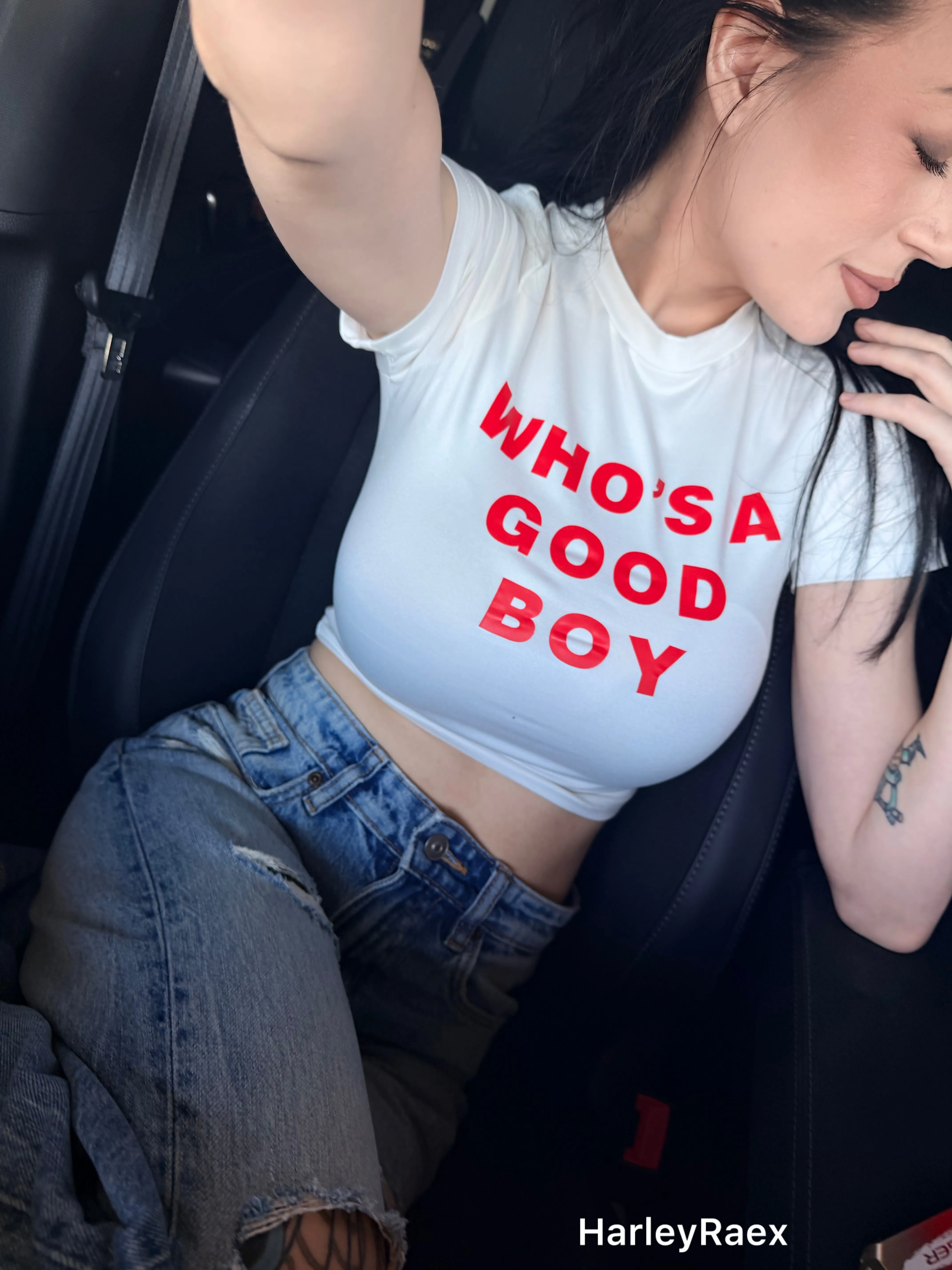 Live sex webcam photo for HarleyRaex #8109503