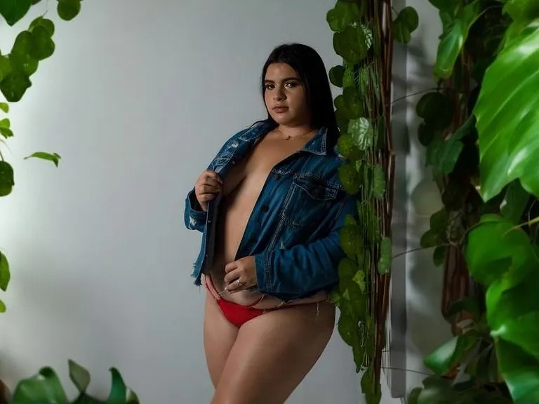 Live sex webcam photo for BlueeBacker #5602251