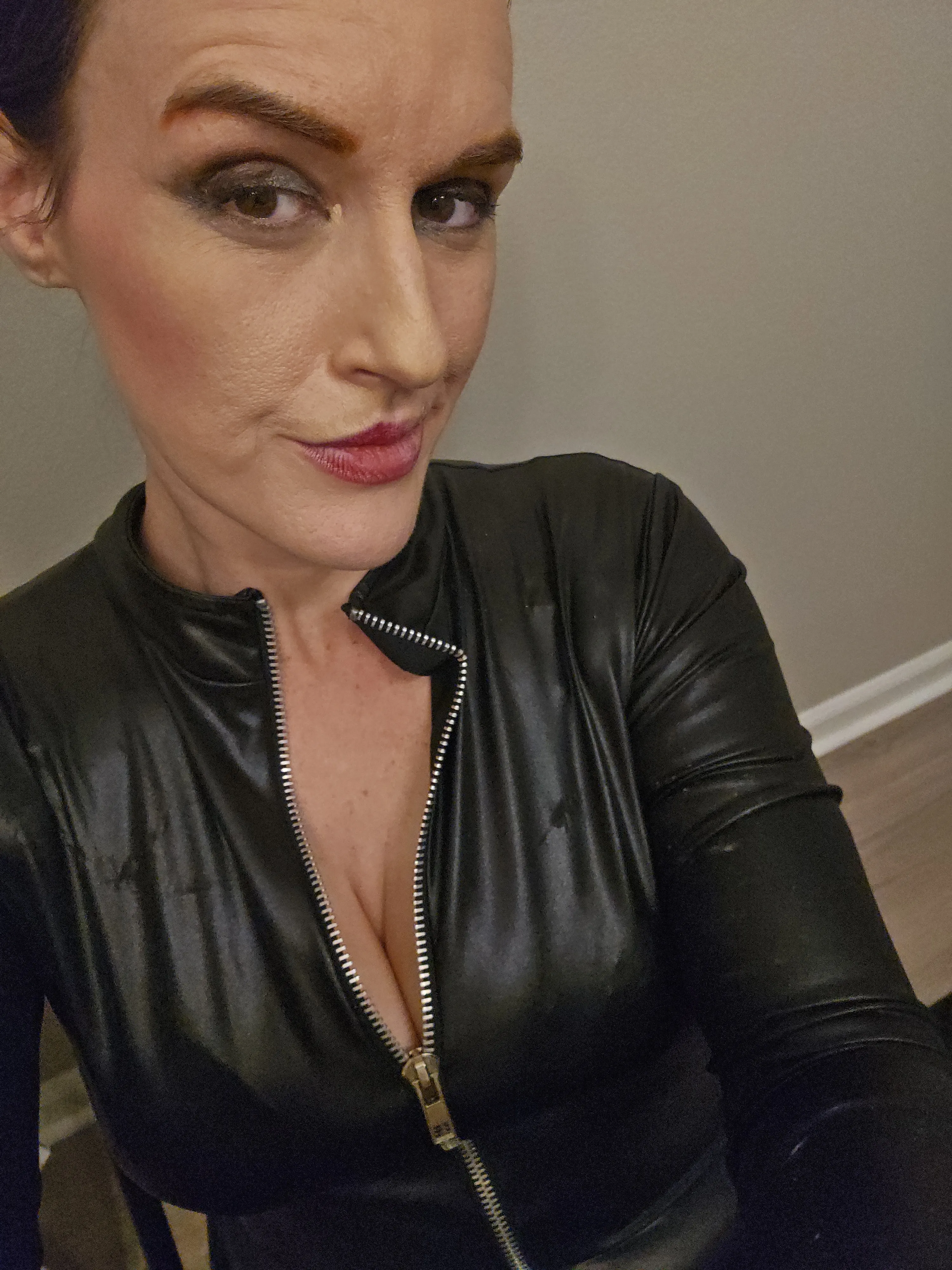 Live sex webcam photo for JenniferVegas #8166498
