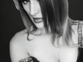 Live sex webcam photo for JenniferVegas #6887621