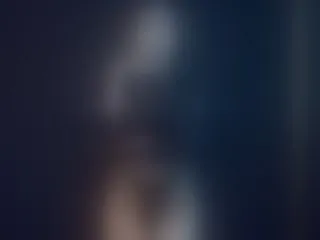 Live sex webcam photo for VictoriaWolf19 #5976906