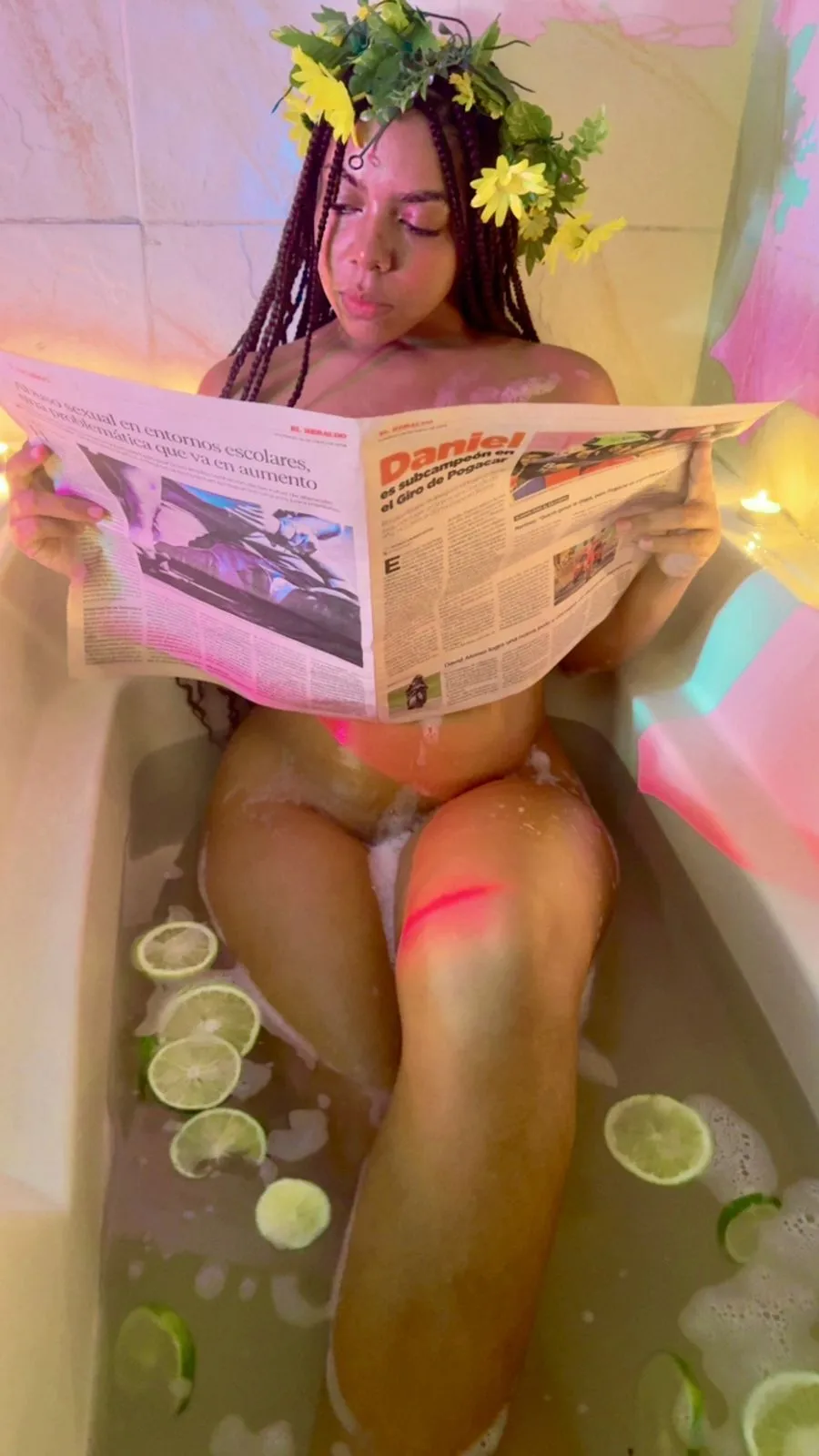 Live sex webcam photo for Alika101 #7281668