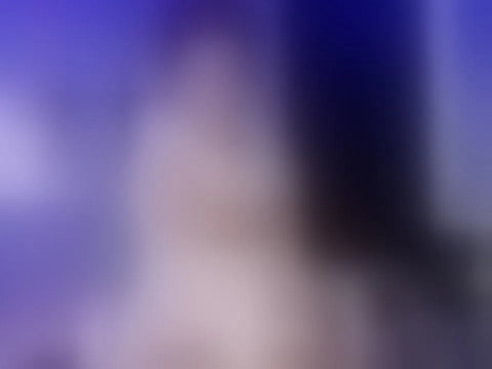 Live sex webcam photo for Alika101 #7281614
