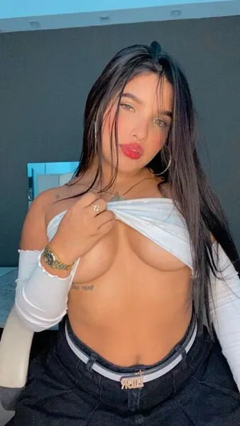 Live sex webcam photo for BetyTorres #6056900