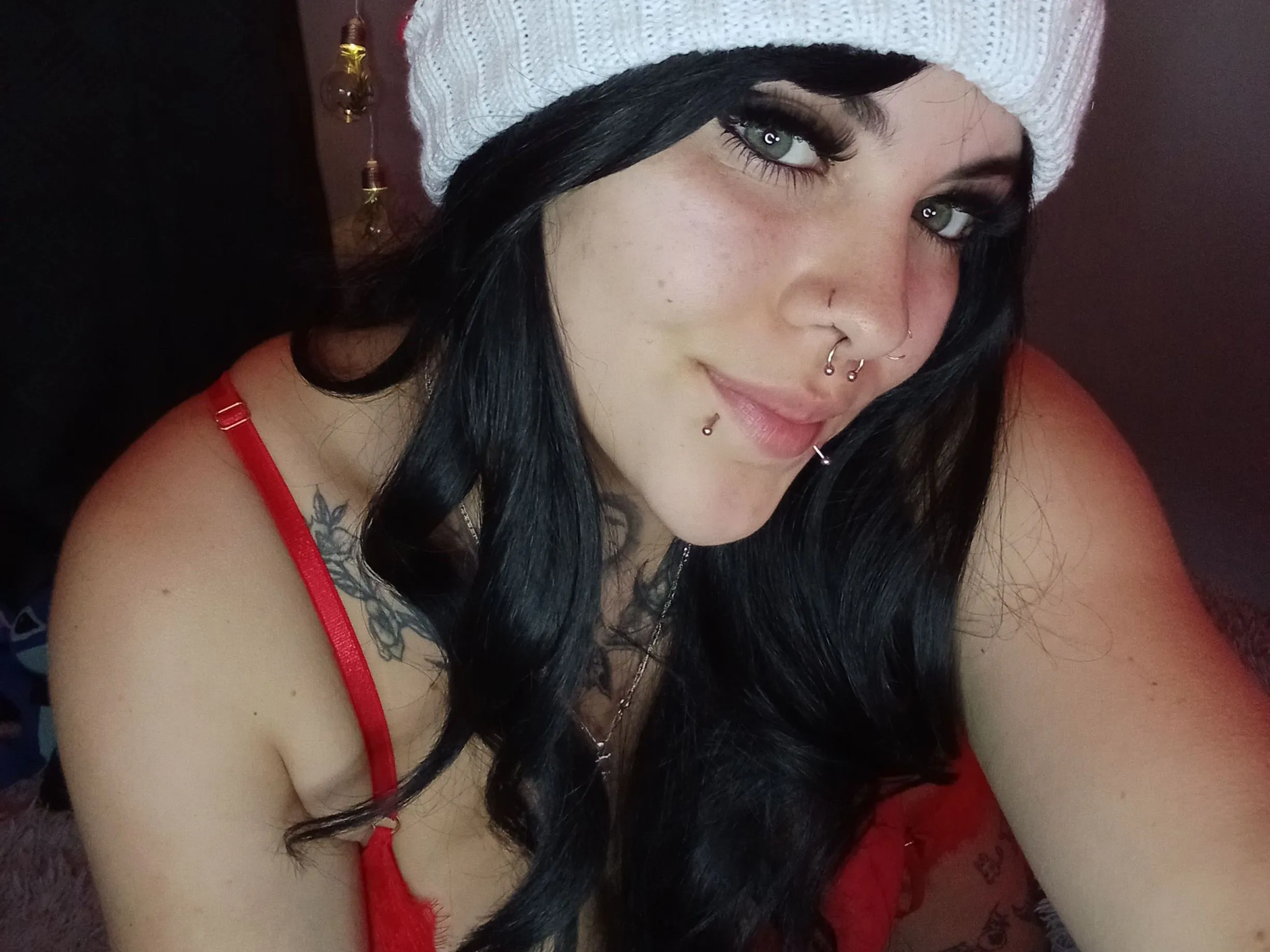 Live sex webcam photo for MissyCharlottte #5784572