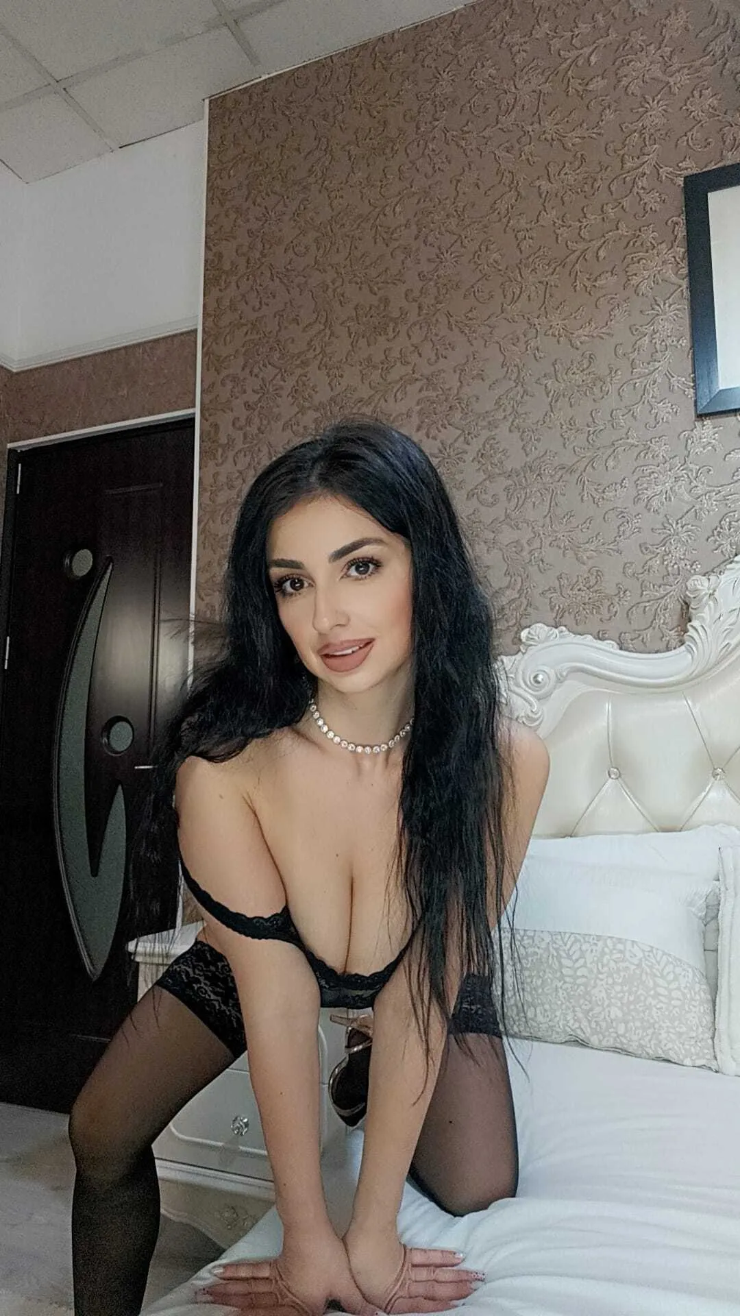 Live sex webcam photo for OliveWilson #8300140