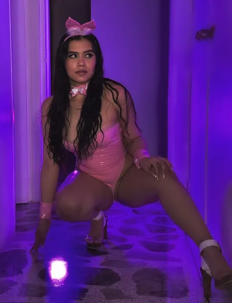 Live sex webcam photo for AngelicadelaCruz #6059520