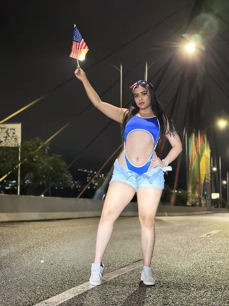 Live sex webcam photo for AngelicadelaCruz #6344109