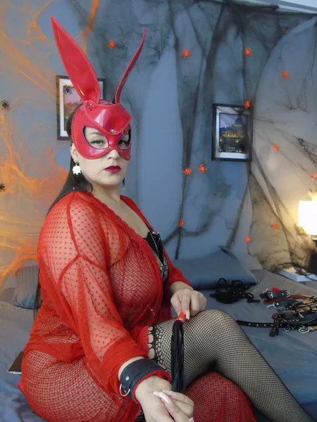 Live sex webcam photo for ScarletSumers #6133981