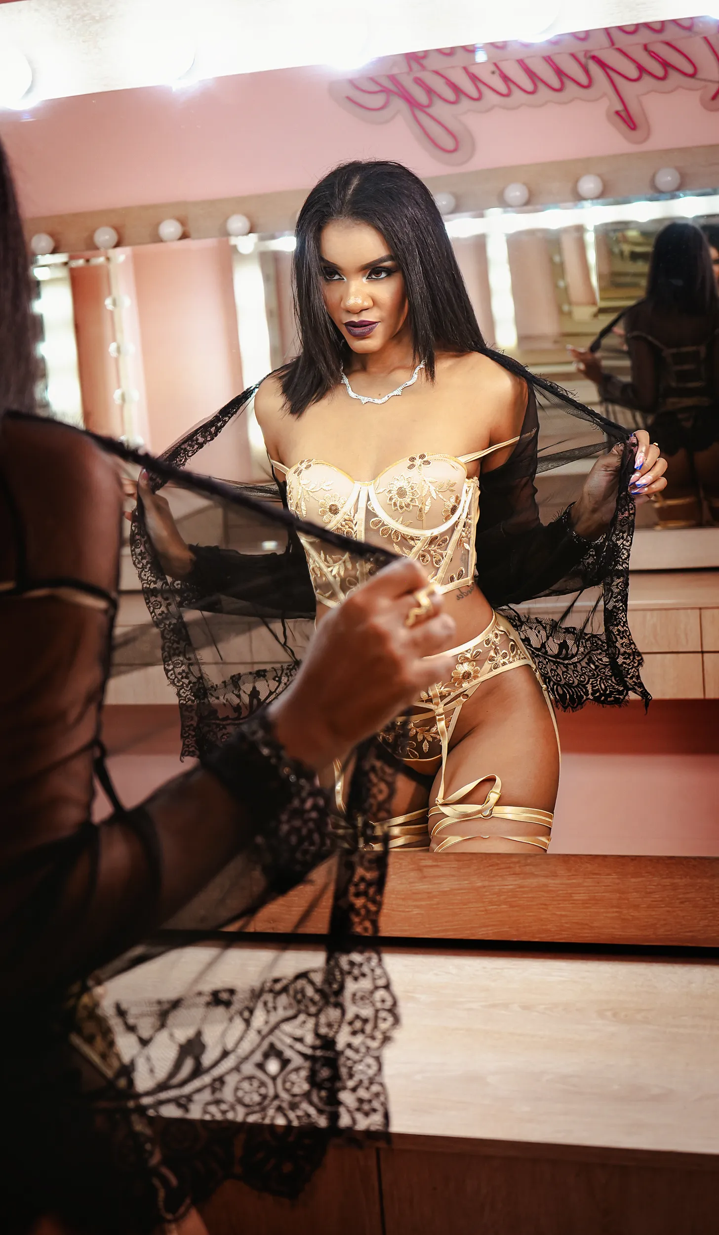 Live sex webcam photo for HeidyWillms #7481940