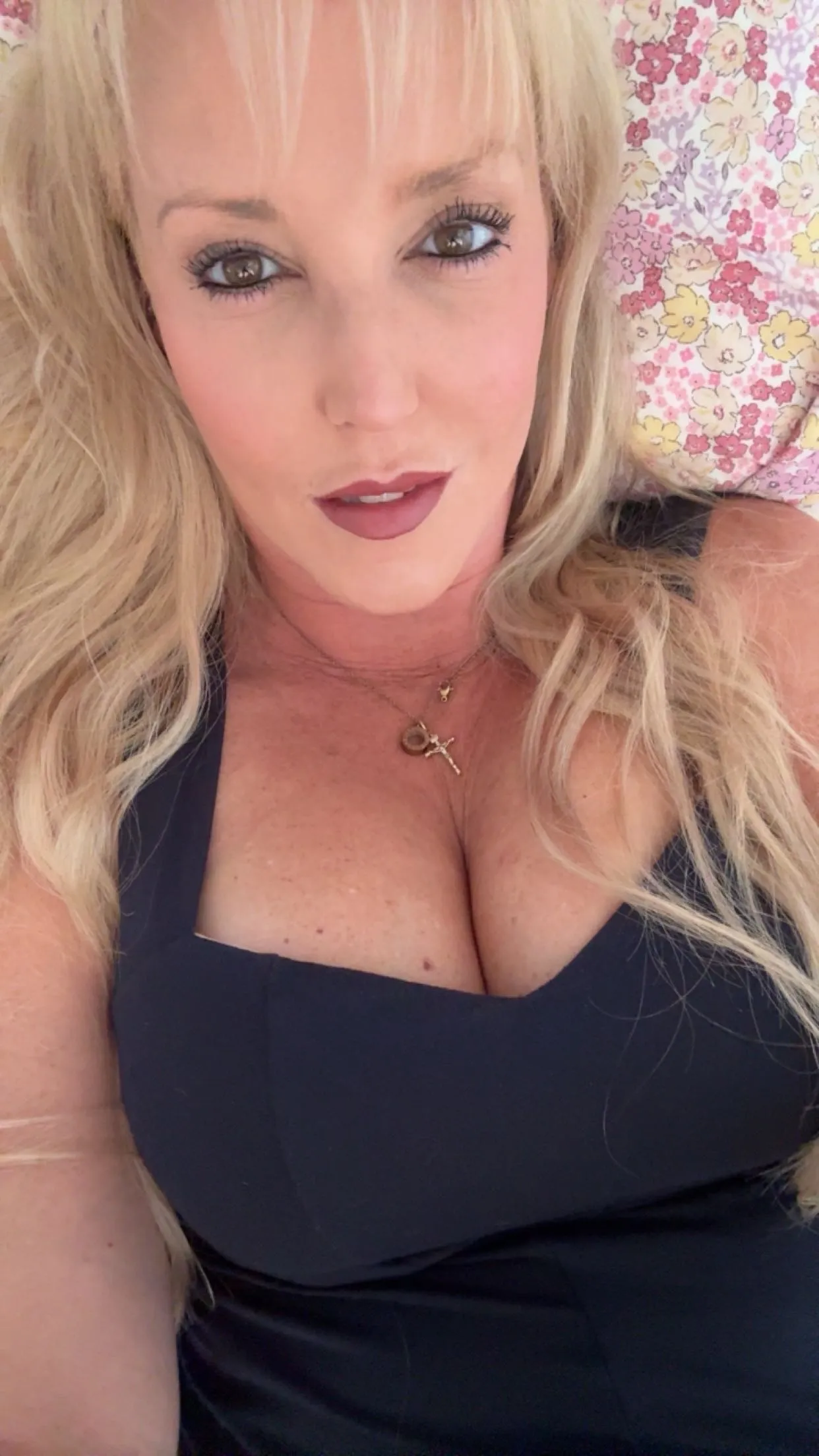 Live sex webcam photo for JadeStarJadeStar #7404993