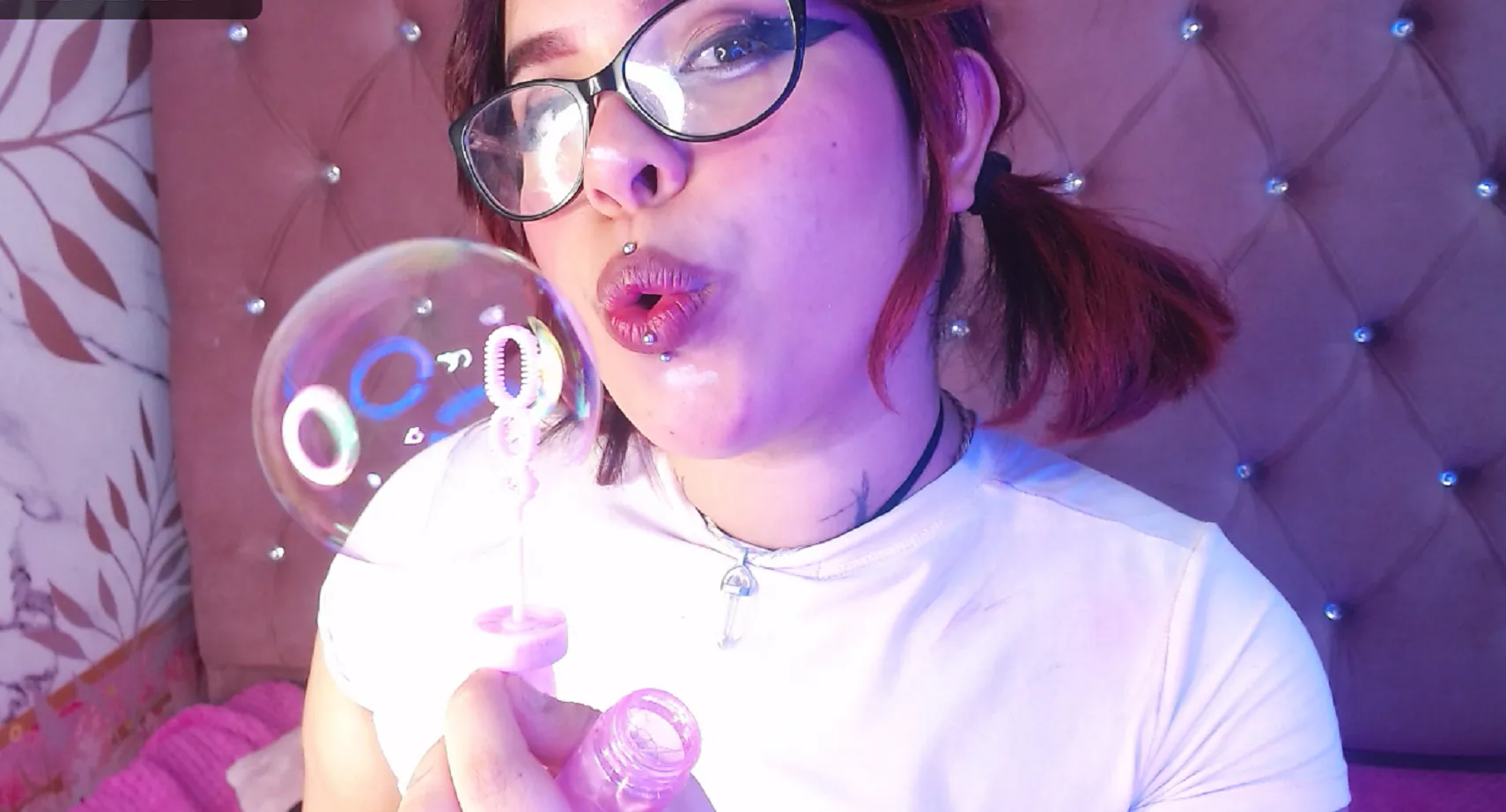 Live sex webcam photo for cinnamon88 #7882815