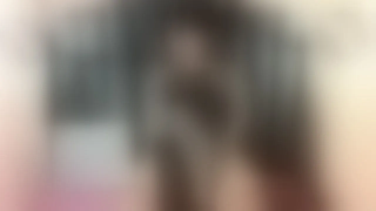 Live sex webcam photo for cinnamon88 #8383468