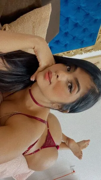 Live sex webcam photo for ScarletLenox #5610831