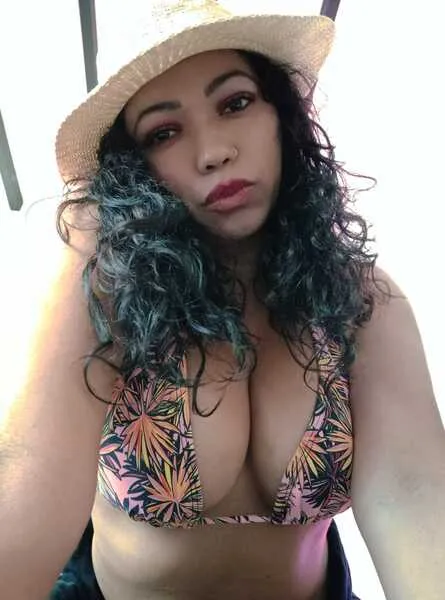 Live sex webcam photo for EliizaGomez #5629456