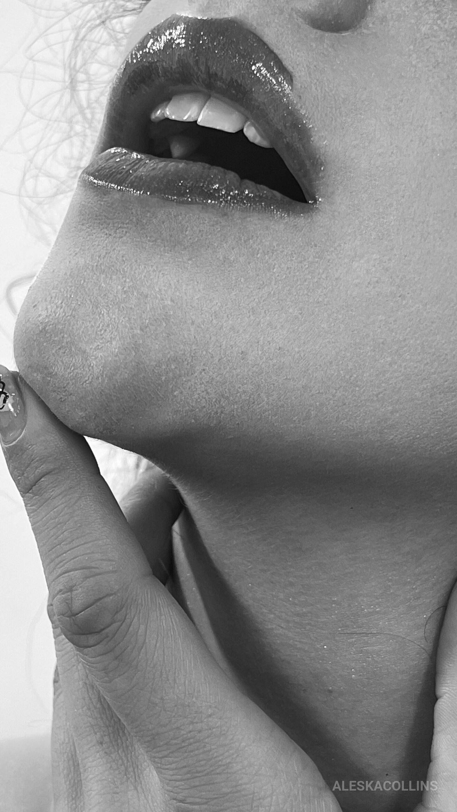 Live sex webcam photo for AleCollins #7364835