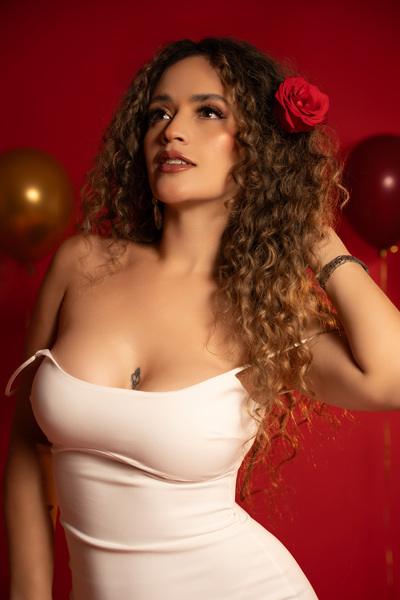 Live sex webcam photo for AleCollins #7365172