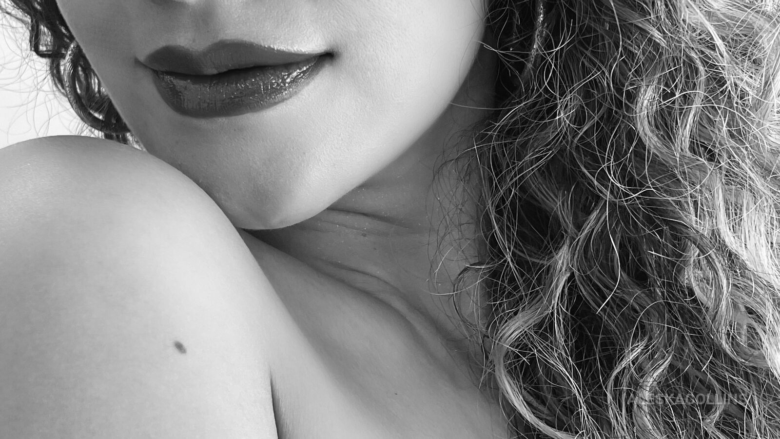 Live sex webcam photo for AleCollins #7364836