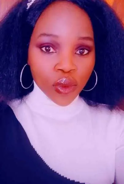 Live sex webcam photo for petite31 #5735034