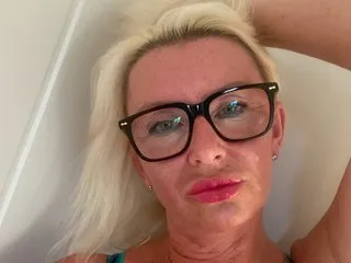 Live sex webcam photo for SiennaLush #8114707