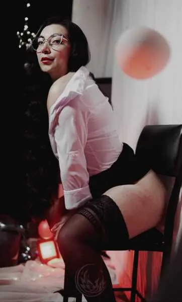 Live sex webcam photo for KarlaHernandez19 #6556445