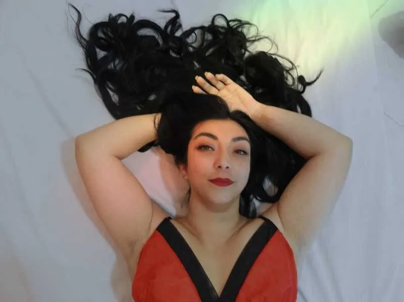 Live sex webcam photo for KarlaHernandez19 #5879468