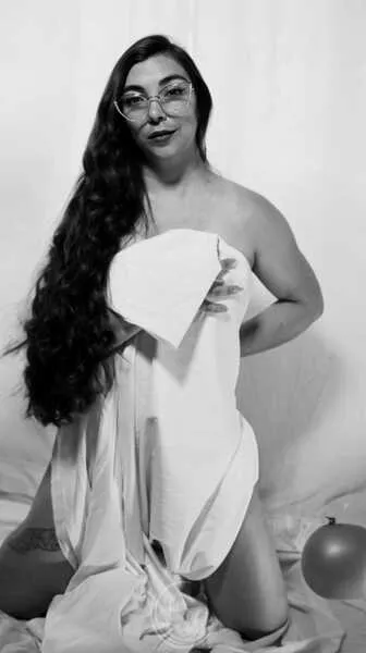 Live sex webcam photo for KarlaHernandez19 #6556436