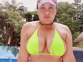 Live sex webcam photo for BellaaRosee18 #8564363