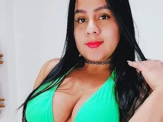 Live sex webcam photo for BellaaRosee18 #8704223