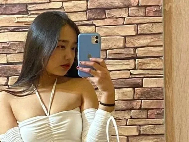 Live sex webcam photo for hornlitea #5621973